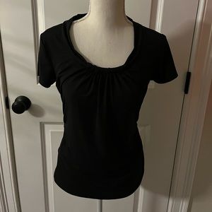 Women’s short sleeve blouse size small.